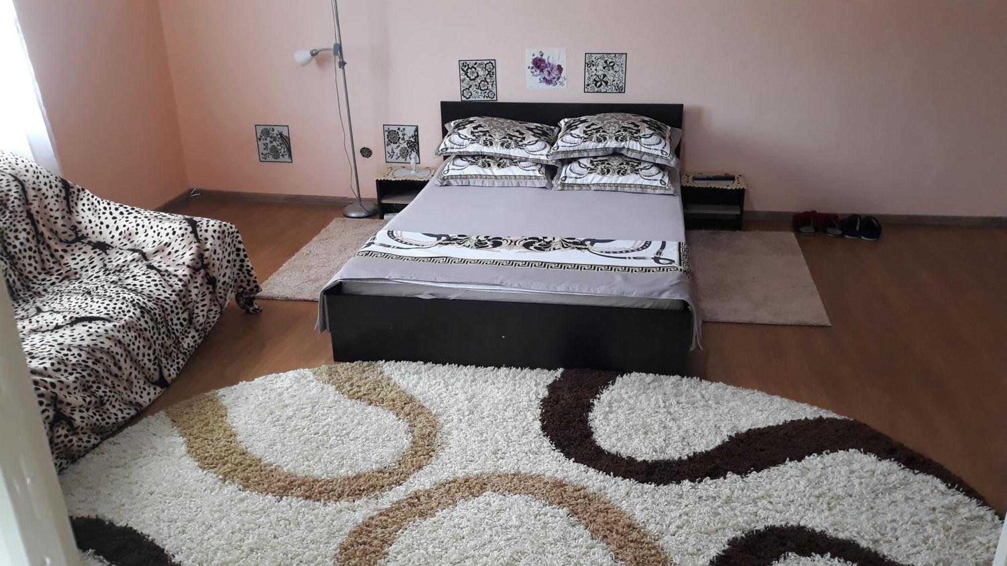 Vila La Izvorul Putinei Хацег Номер фото